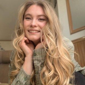 Meet your Posher, Ashli